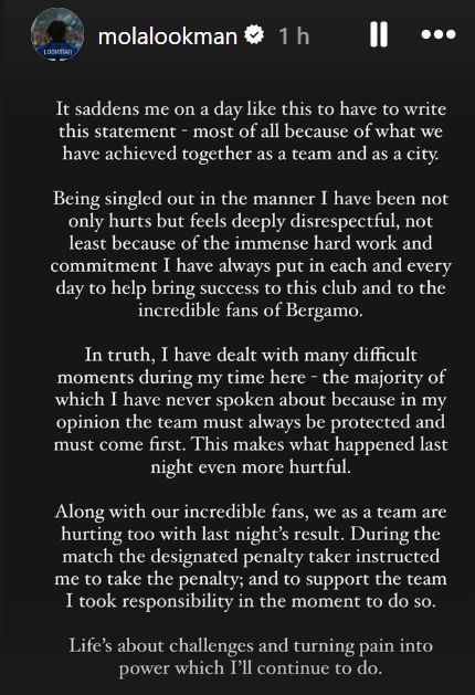 Lookman responde a Gasperini en redes sociales.