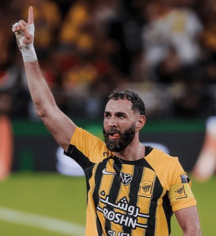 Karim Benzema en la final de la Copa de Arabia