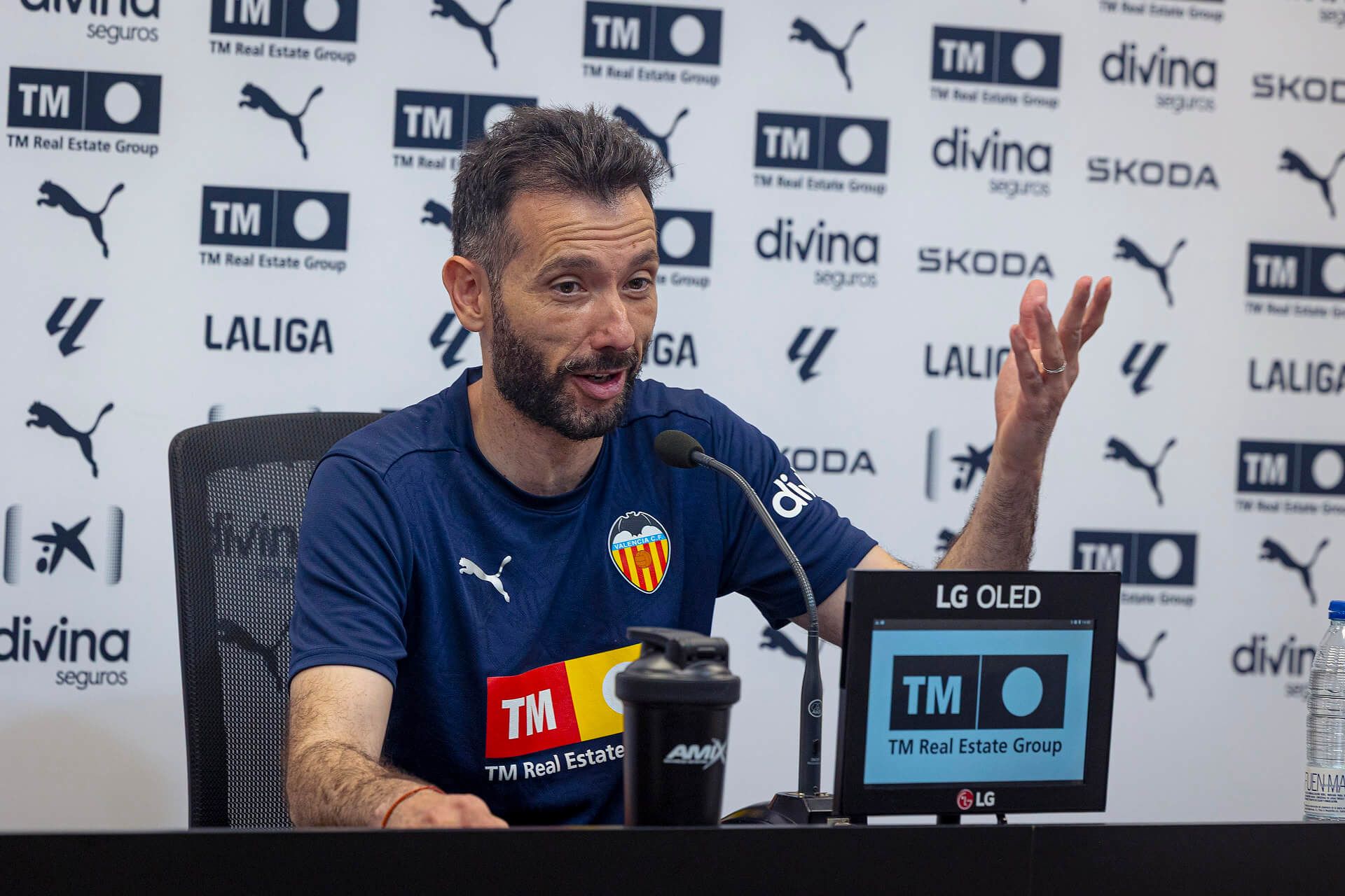 Carlos Corberán, entrenador del Valencia CF