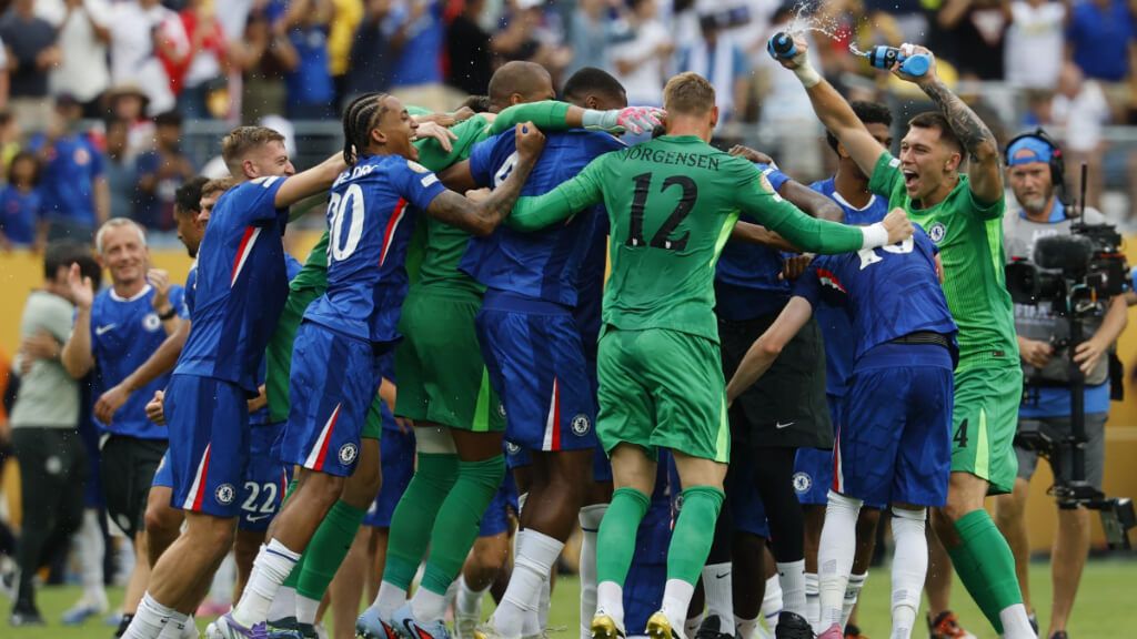  Los jugadores del Chelsea celebrando el Mundial de Clubes (Fuente: EFE)