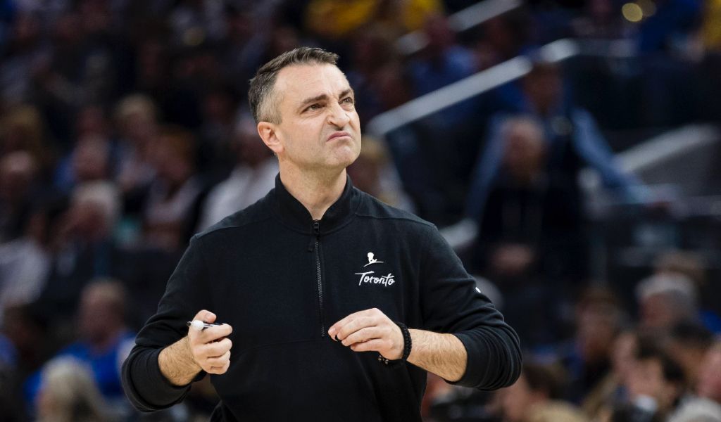 Darko Rajakovic se enfada con el arbitraje en el partido contra los Lakers (Fuente: Cordon Press)