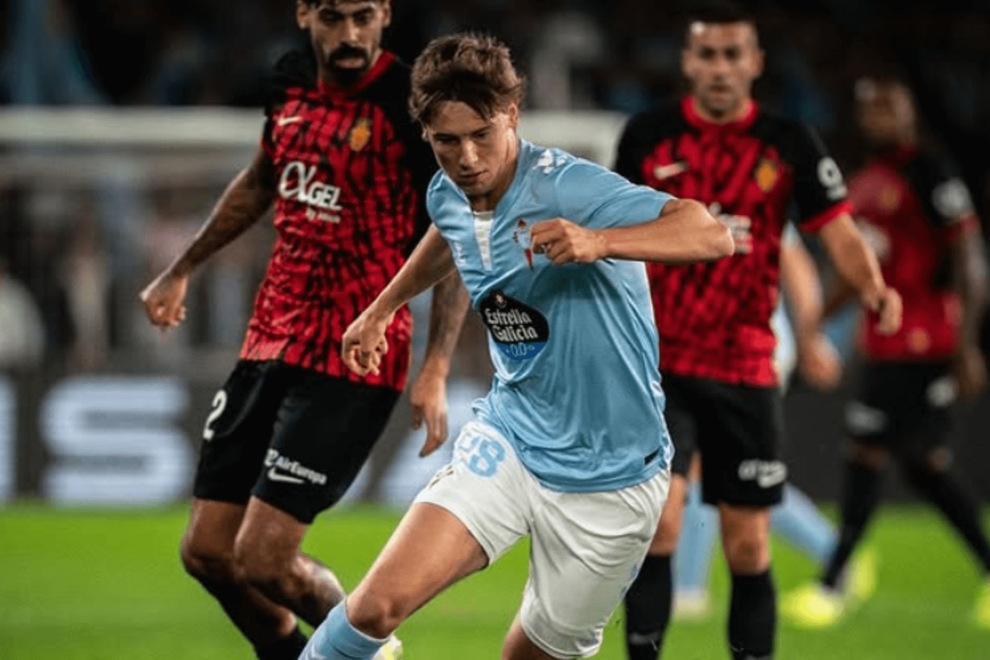  Fer López en su estreno en Liga ante el RCD Mallorca.