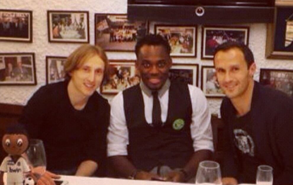 Luka Modric, Michael Essien y Ricardo Carvalho en el cumpleaños del ghanés
