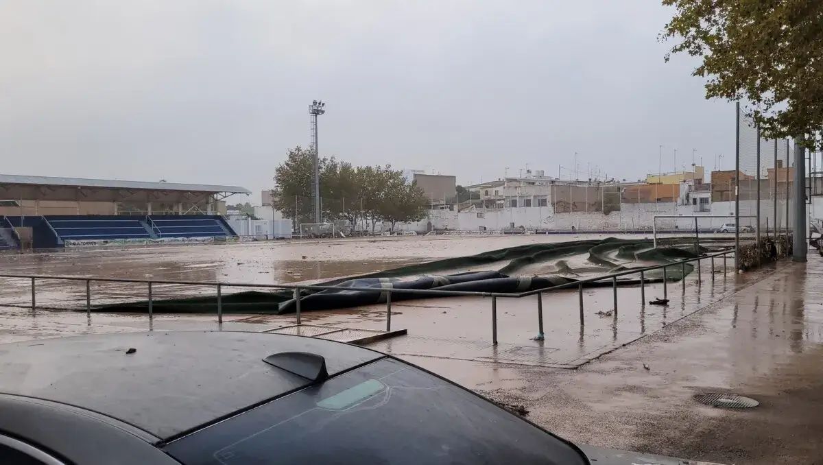 El campo Jaume Ortí de Aldaia, afectado por la DANA