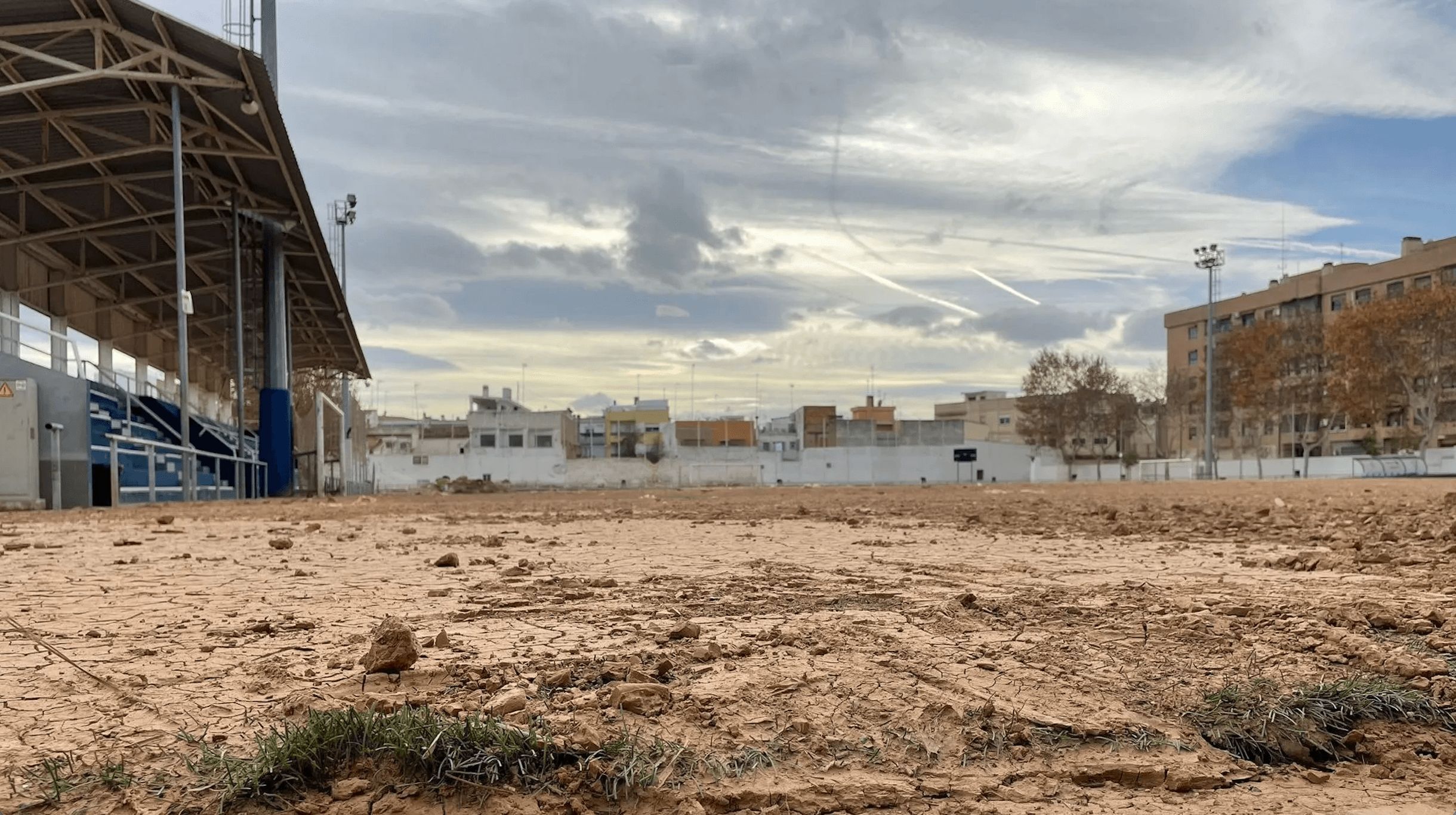  El campo Jaume Ortí de Aldaia, afectado por la DANA