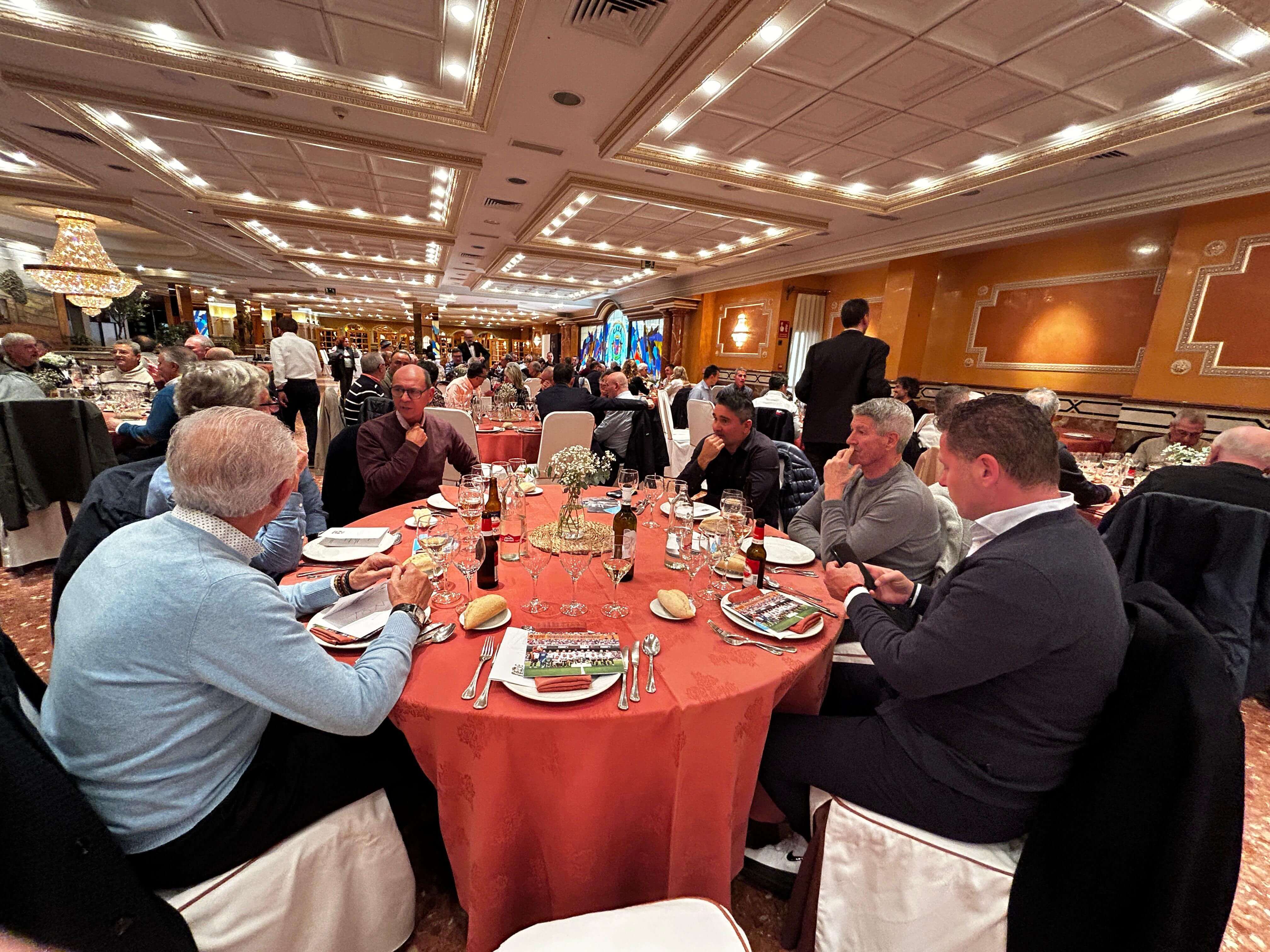  Elección de Fernando Giner como presidente de las Leyendas del Valencia CF