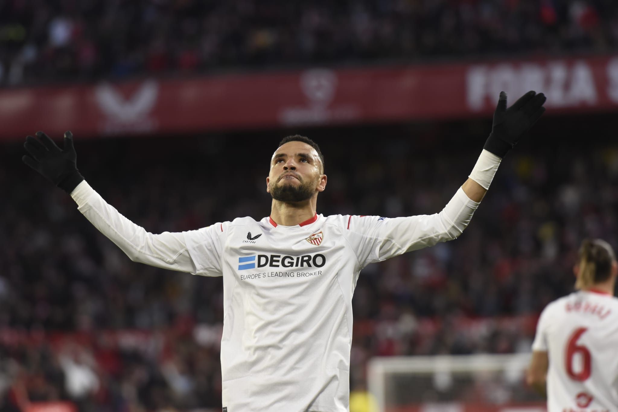  En-Nesyri celebra su gol ante el Mallorca
