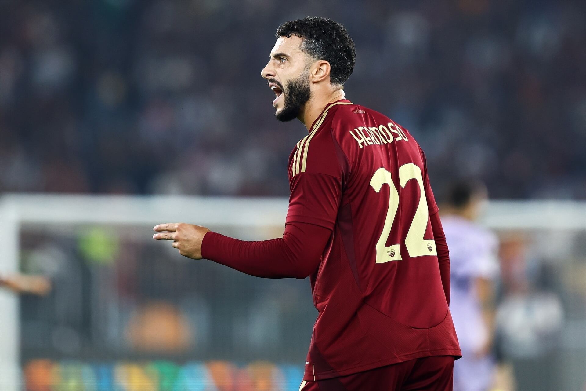  Mario Hermoso, en un partido de la Roma (FOTO: Europa Press).