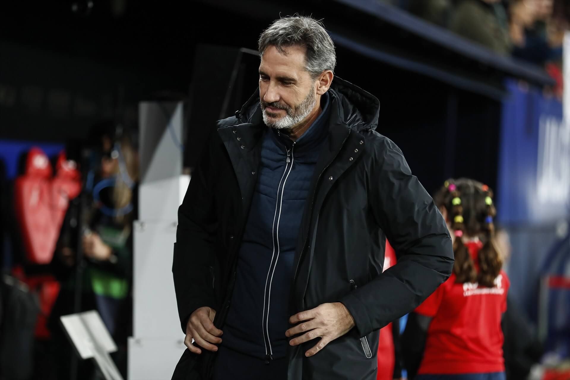  Vicente Moreno, en un partido de Osasuna (FOTO: Europa Press).