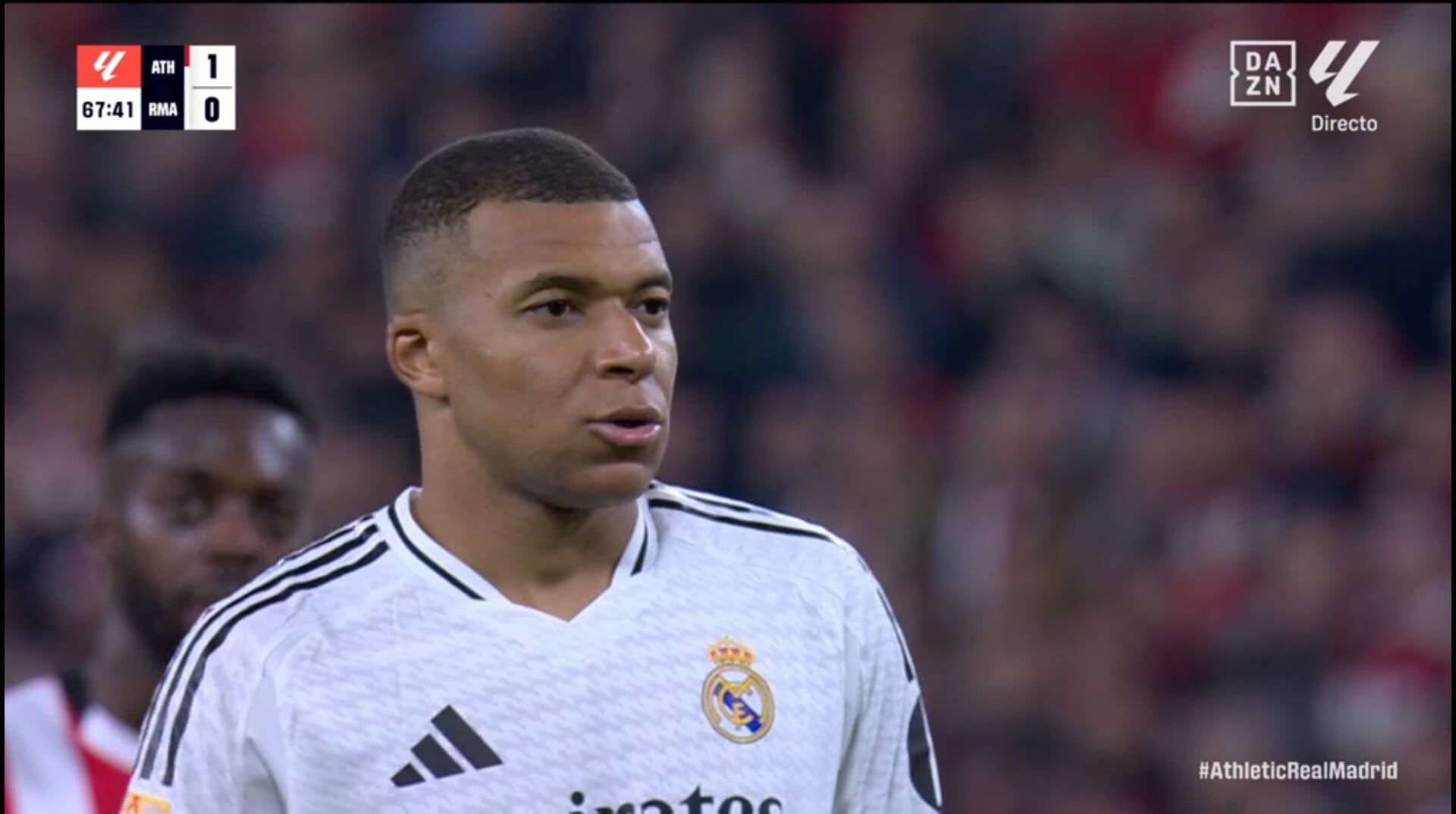  Kylian Mbappé en el penalti ante el Athletic Club en San Mamés (Captura de DAZN)