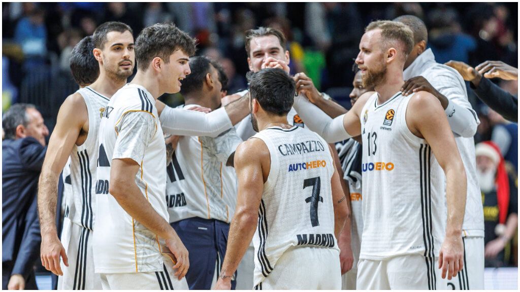  El Real Madrid celebra la victoria en Berlín. (Fuente: Cordon Press)