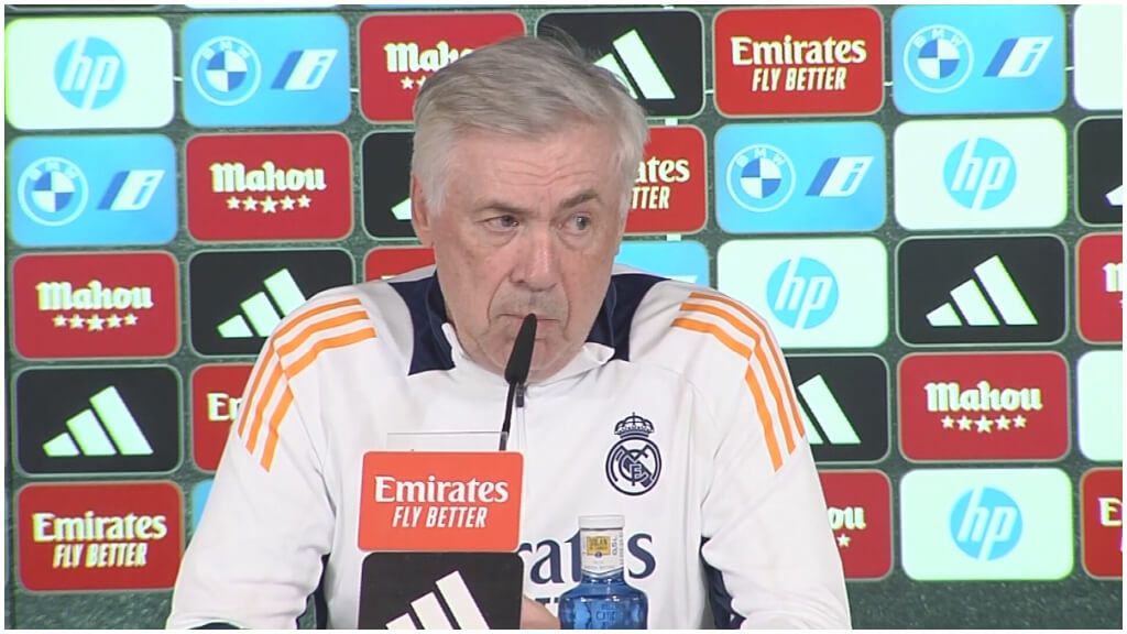  Carlo Ancelotti, en rueda de prensa.