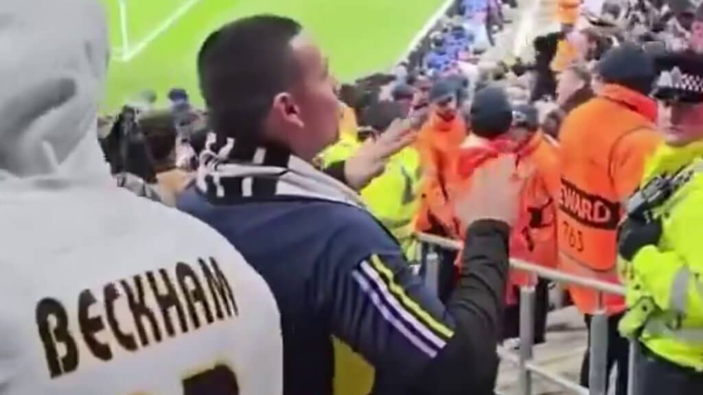  Un aficionado del Real Madrid pide calma a los hinchas ingleses (Redes Sociales)