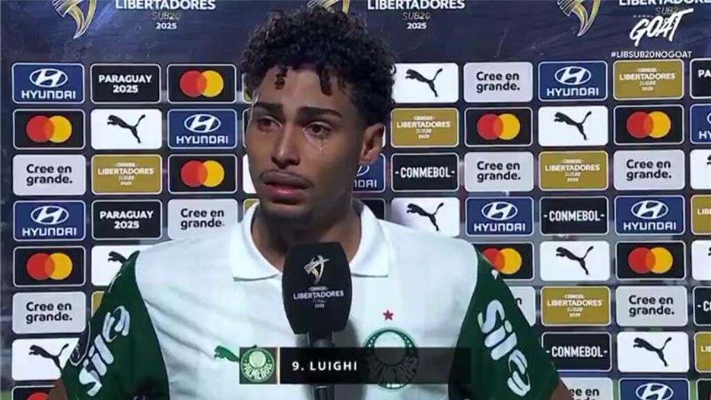 Luighi llorando por insultos racistas en la Libertadores Sub-20 (@MrAsubio)