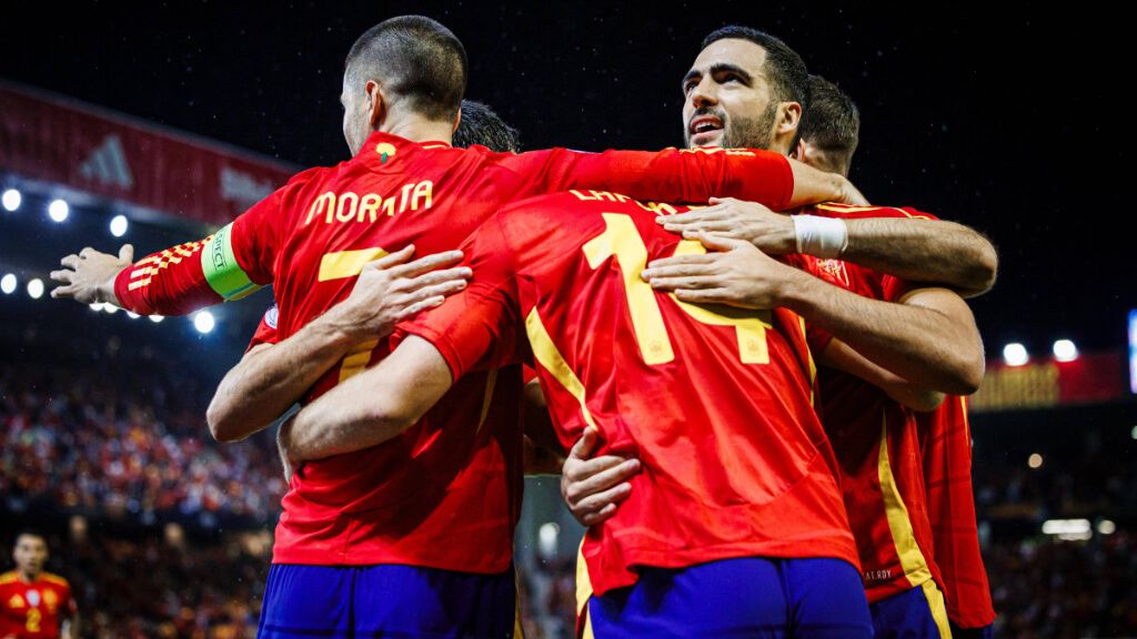 Jugadores de la Selección Española celebrando un gol (Cordon Press)
