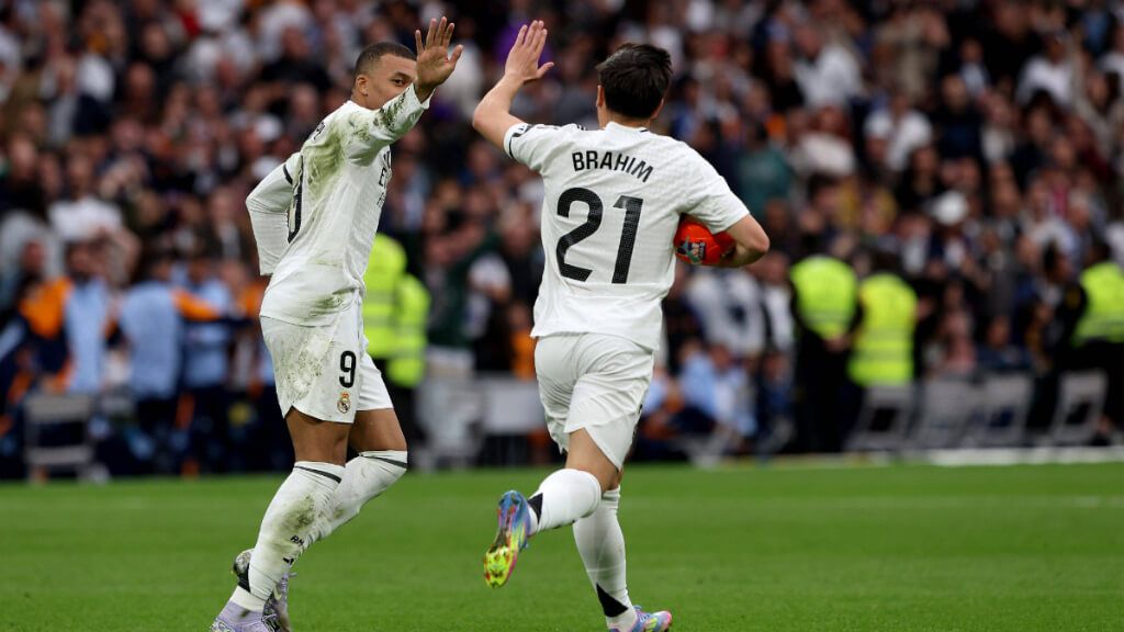 Mbappé y Brahim celebran un gol en LALIGA (Cordon Press)