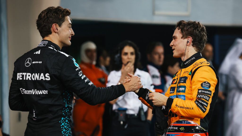  Oscar Piastri y George Russell, en el Gran Premio de Bahréin.