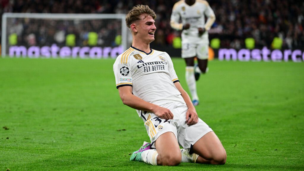 Nico Paz celebrando un gol con el Real Madrid (Cordon Press)
