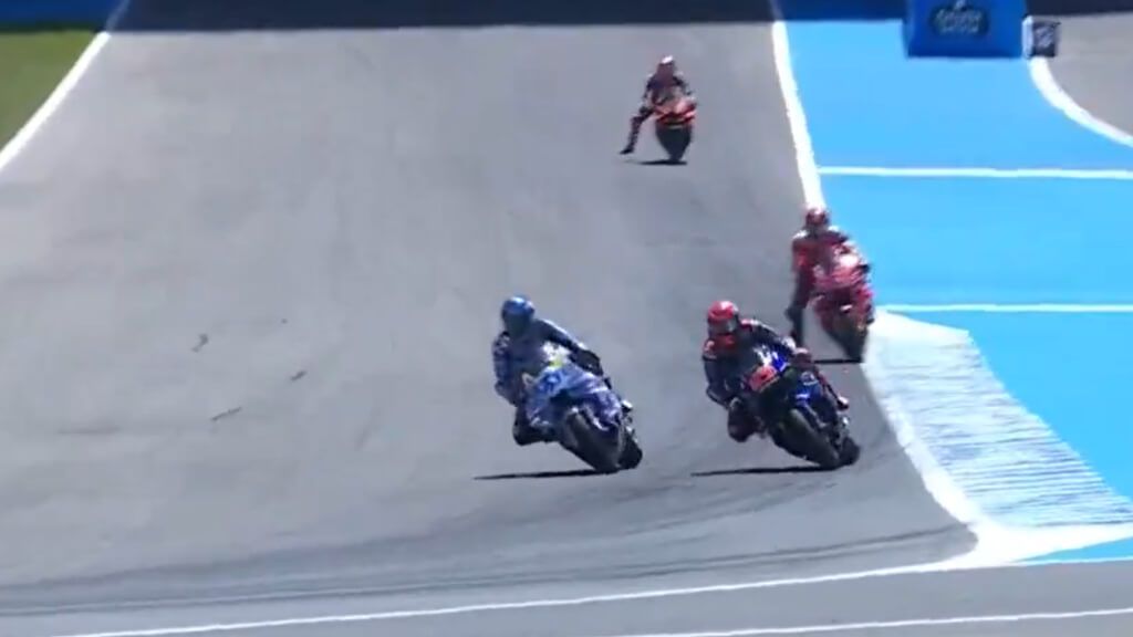  Álex Márquez, adelantando a Fabio Quartararo en el GP de España.