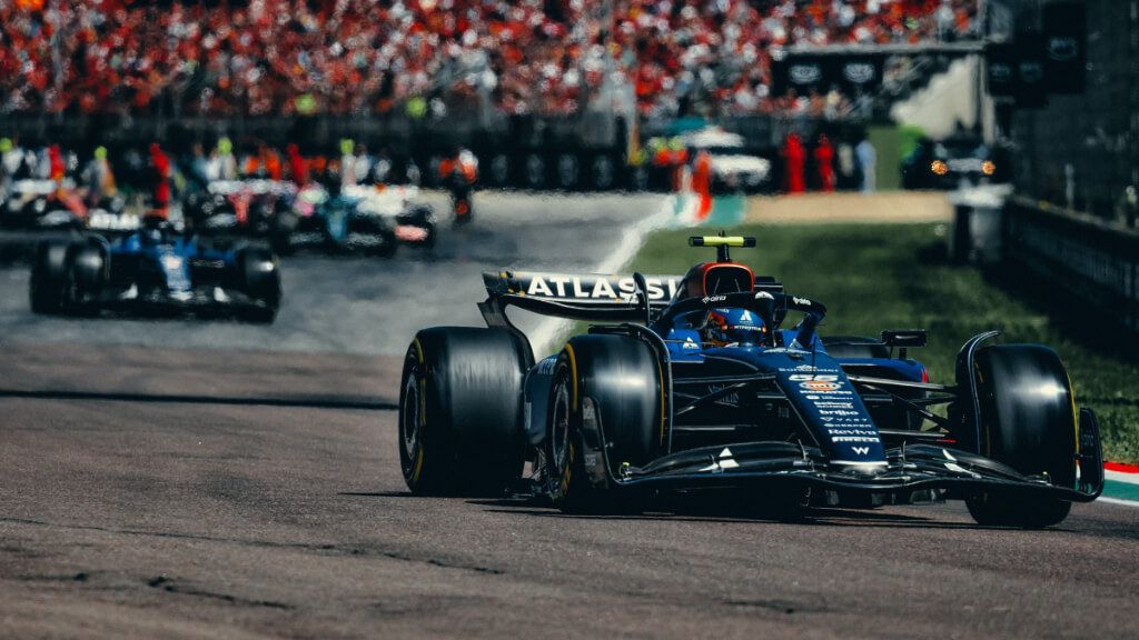 Carlos Sainz, durante el Gran Premio de Imola.