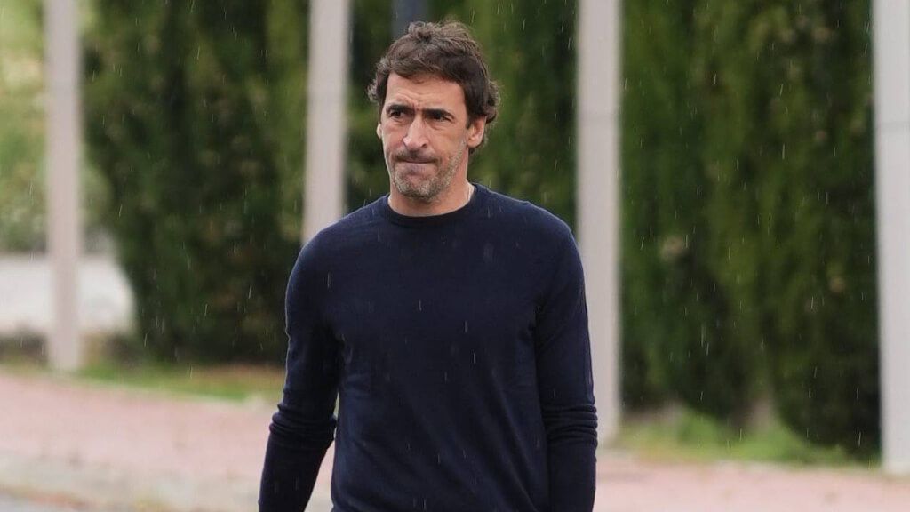 Raúl González se marcha del Real Madrid (Cordon Press)