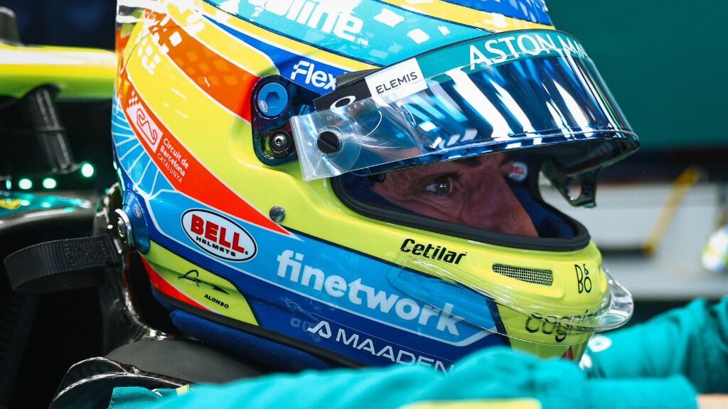 Fernando Alonso, durante los Libres 1 del Gran Premio de España en Montmeló.