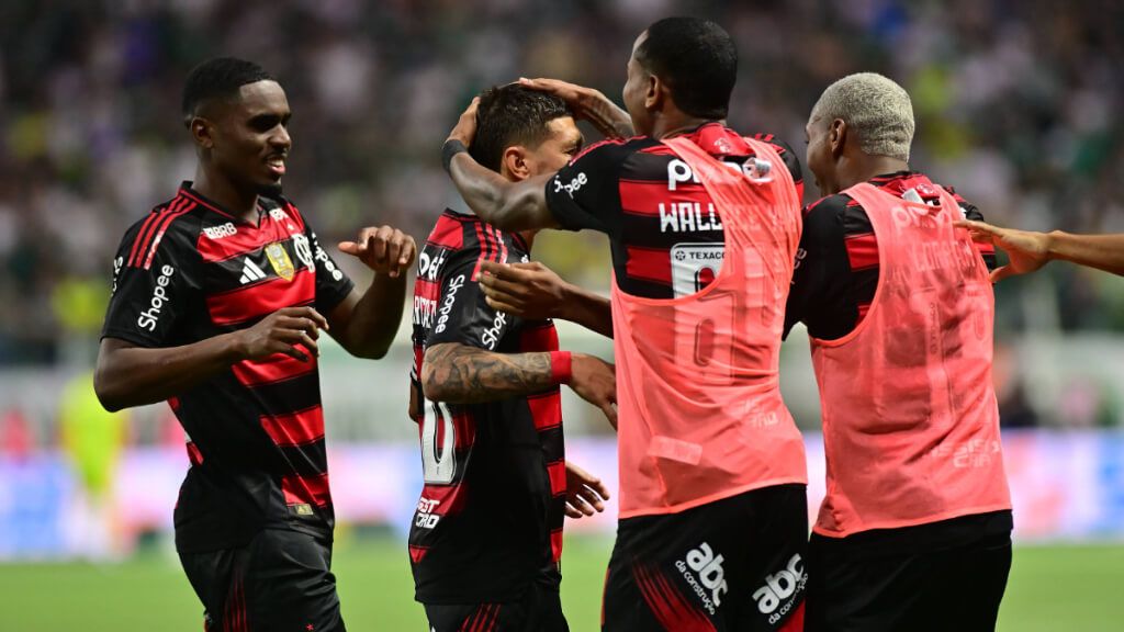  Jugadores del Flamengo clebrando un gol (Cordon Press)