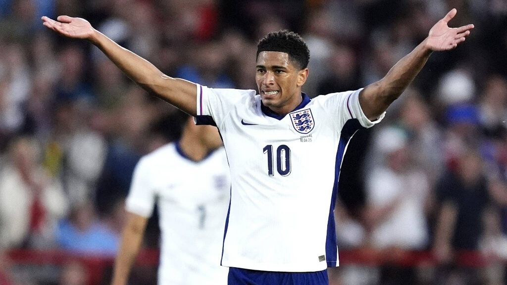  Jude Bellingham en el partido con la selección inglesa (Cordon Press)