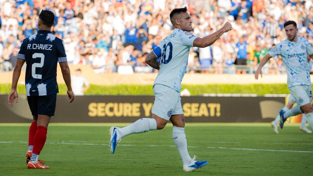  Lautaro Martínez celebra el gol ante Rayados
