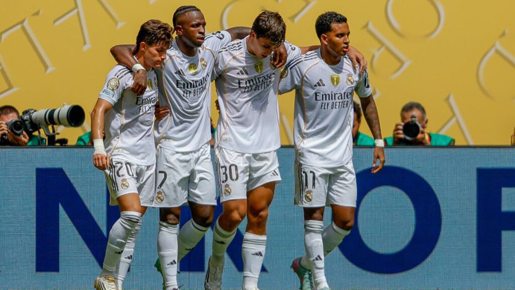  Jugadores del Real Madrid celebrando un gol en el Mundial de Clubes (Cordon Press)