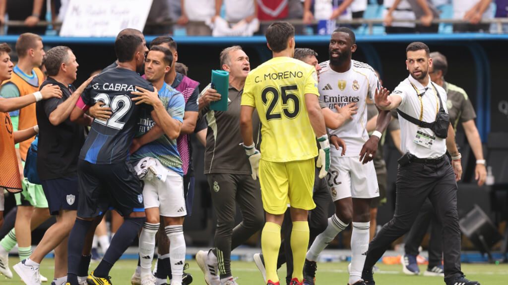 Gustavo Cabral y Antonio Rüdiger tuvieron una bronca al final del Real Madrid-Pachuca (Cordon Press).