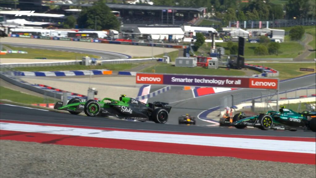 Fernando Alonso y Gabriel Bortoleto, en el GP de Austria.