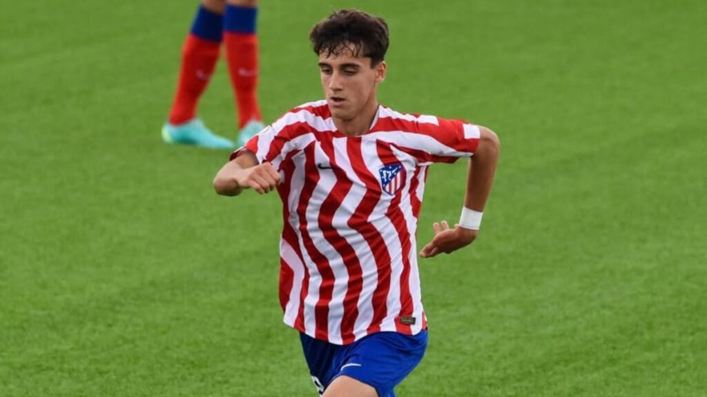  Suárez Castrelo, en un partido con el Atlético