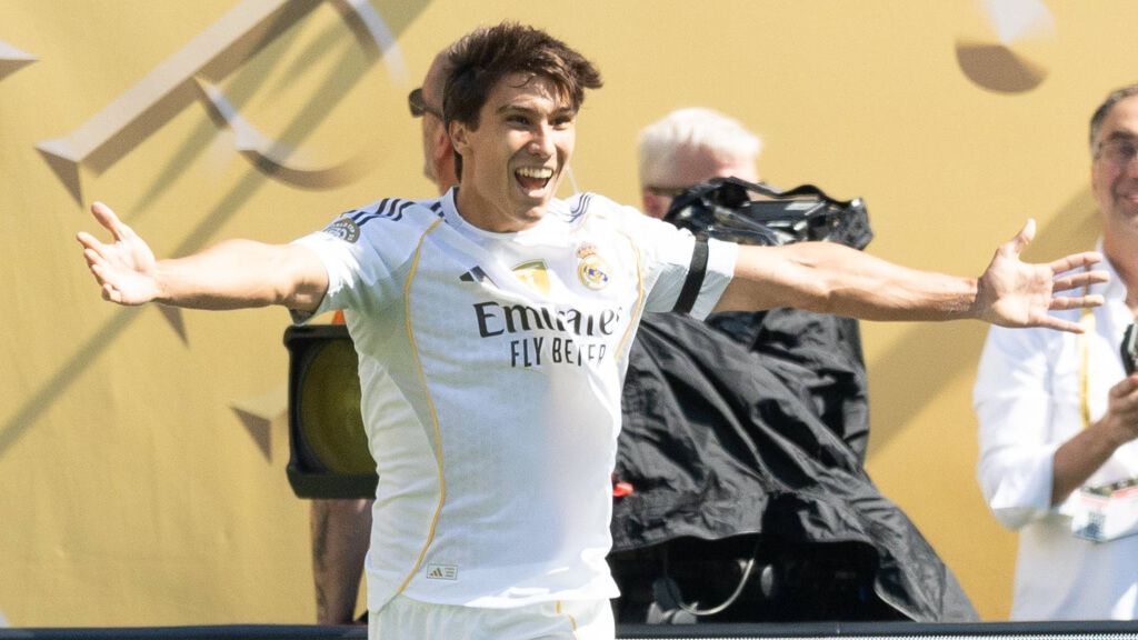  Gonzalo García celebrando un gol (Cordon Press)