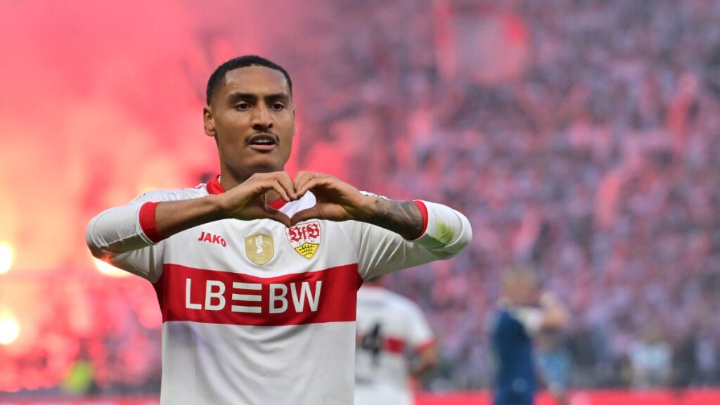  Enzo Millot en un partido de la Bundesliga (Cordon Press)