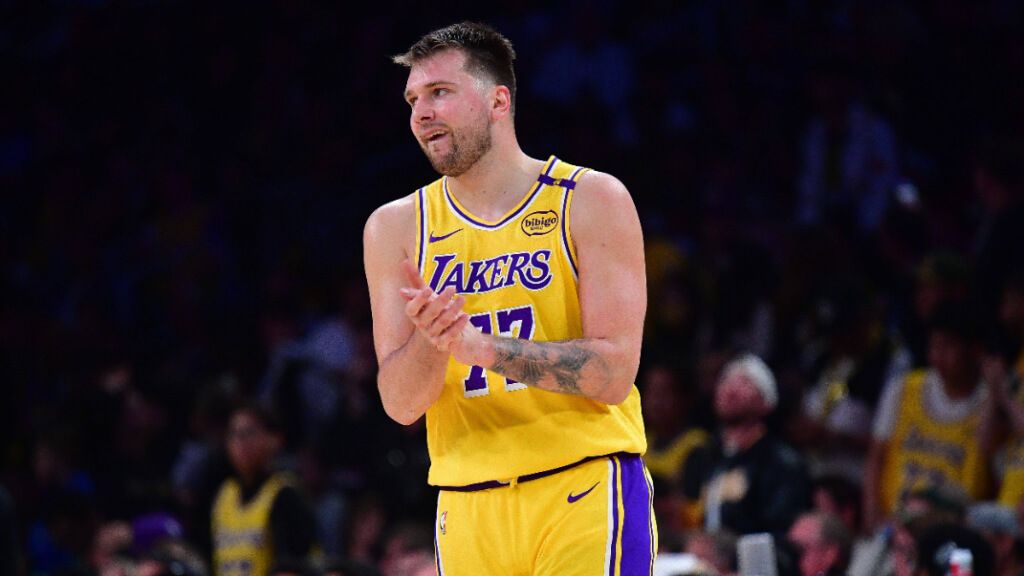Luka Doncic con los Lakers (Cordon Press)