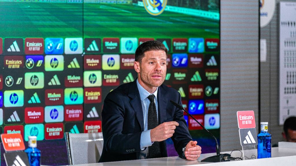 Xabi Alonso en la presentación del Real Madrid (Cordon Press)