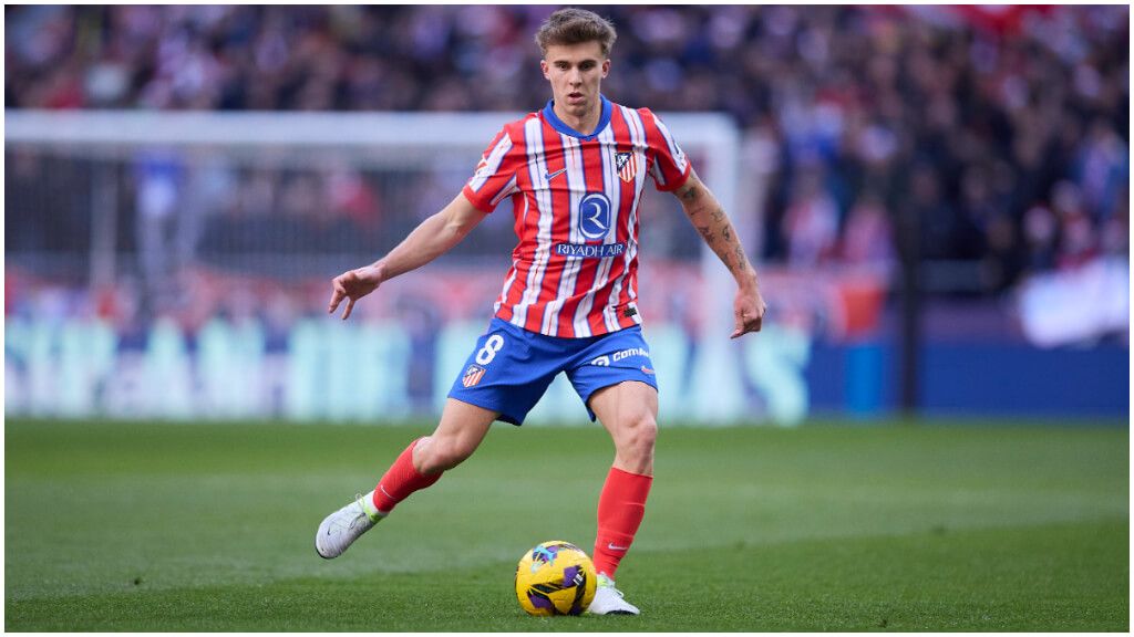  Pablo Barrios durante un partido del Atlético de Madrid. (Fuente: Cordon Press)