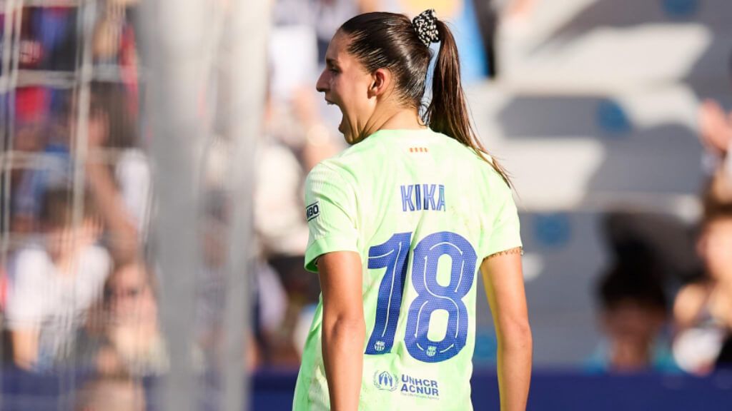 Kika Nazareth celebra un gol con el Barcelona (foto: twitter FCB Femenino).