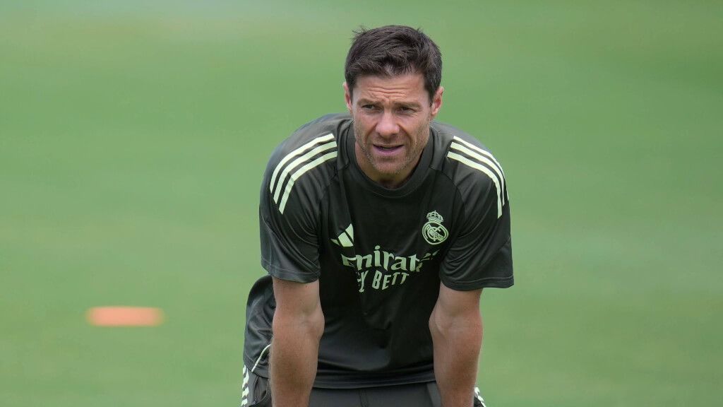  Xabi Alonso en el entrenamiento del Real Madrid (Cordon Press)