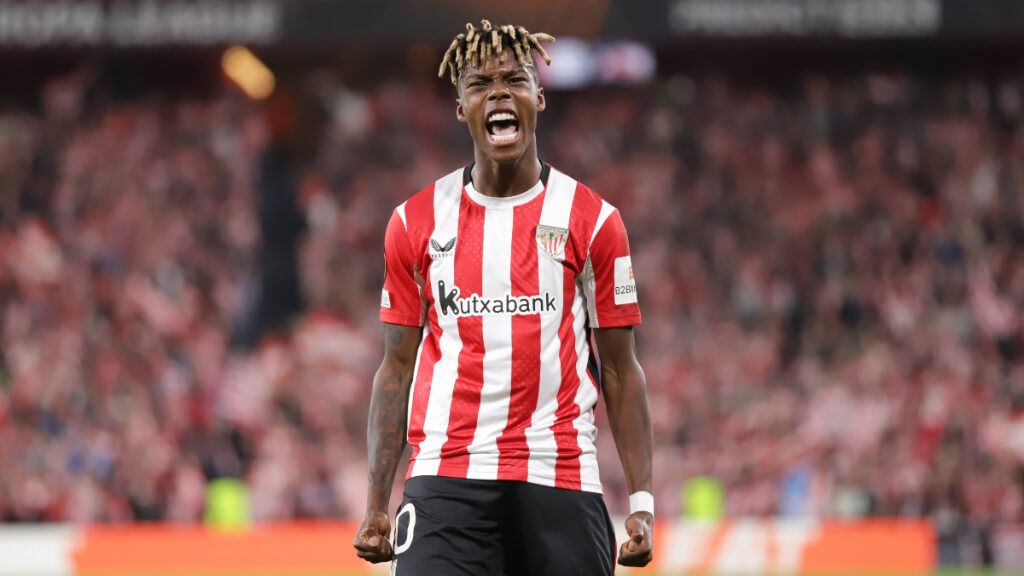  El extremo Nico Williams festeja un gol suyo con el Athletic Club.