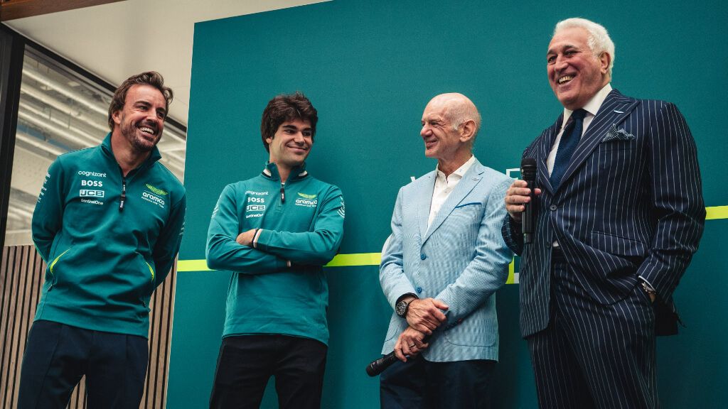  Fernando Alonso, Lance Stroll, Adrian Newey y Lawrence Stroll (Aston Martin)