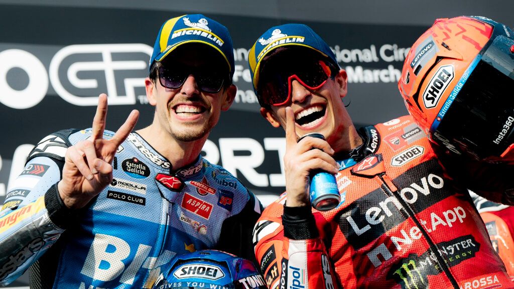  Álex y Marc Márquez, en el Gran Premio de Tailandia.