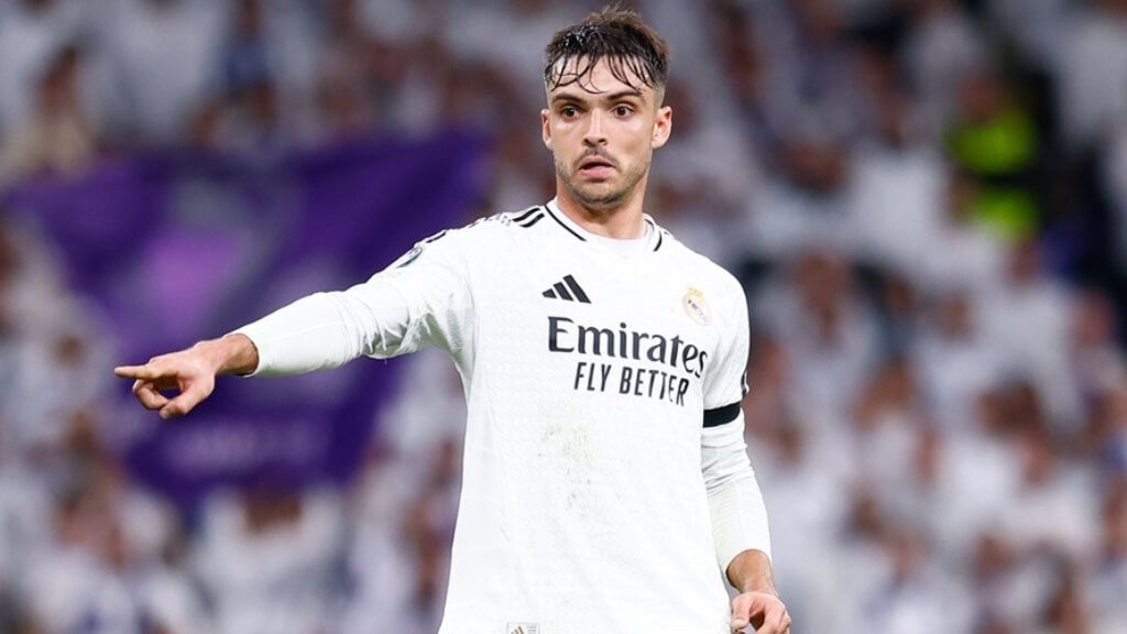  Raúl Asencio, en un partido con el Real Madrid