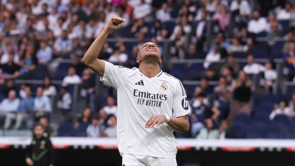 Kylian Mbappé celebra un gol durante el Real Madrid-Real Sociedad (foto: Cordon Press).