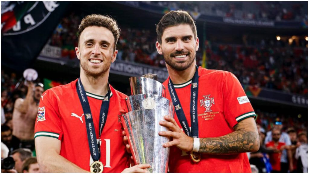 Ruben Neves y Diogo Jota.