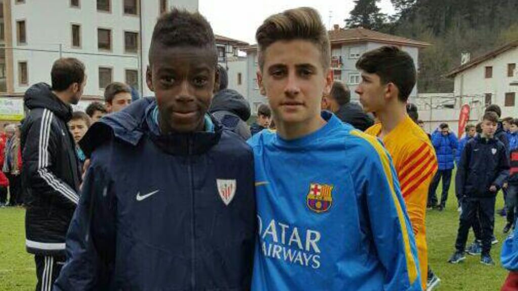  Foto de Nico Williams y de Robert Navarro de niños.