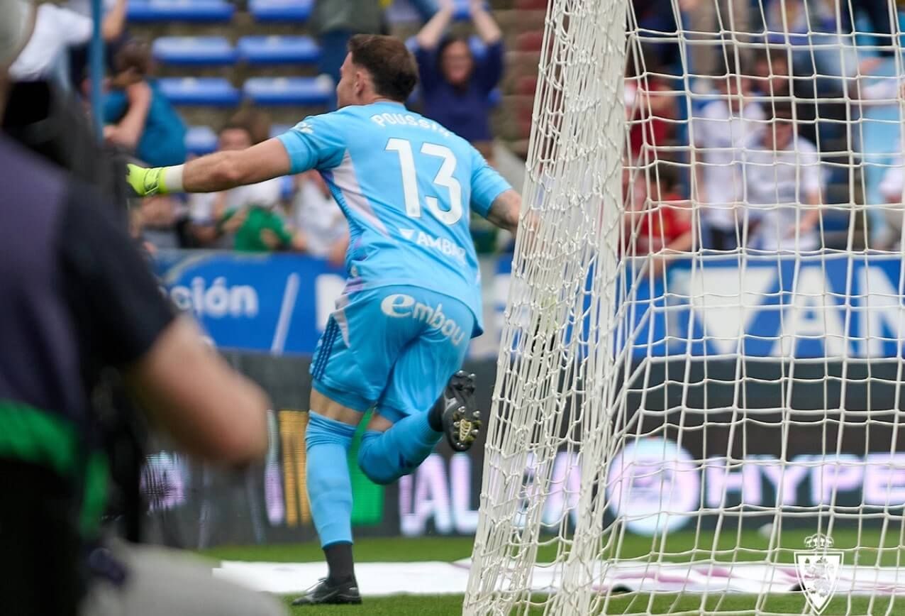  Gaëtan Poussin celebra su gol en el Real Zaragoza-Eibar.