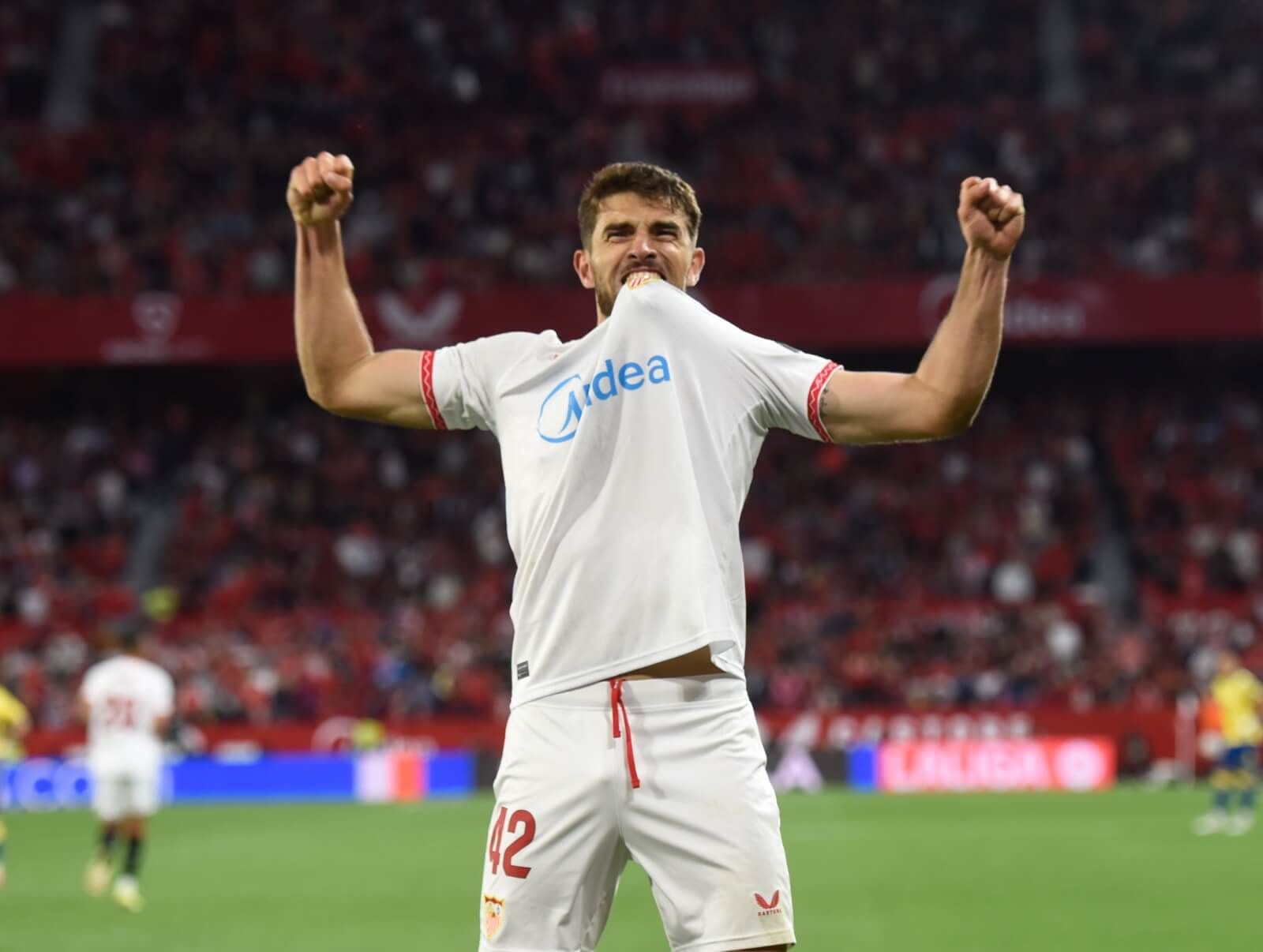  García Pascual celebra su gol a Las Palmas.