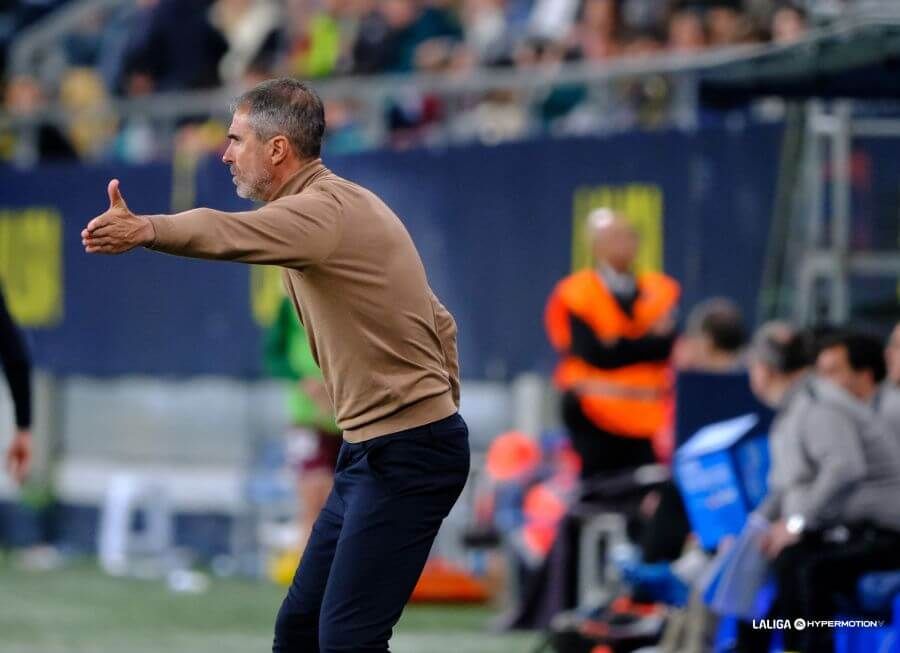  Garitano, durante el Cádiz-Eibar esta temporada en el Nuevo Mirandilla.